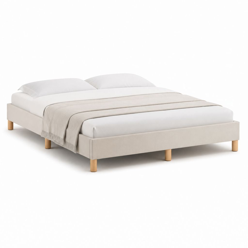 Letto matrimoniale con struttura imbottita beige in poliestere e gambe in legno massello 160 x 200 cm